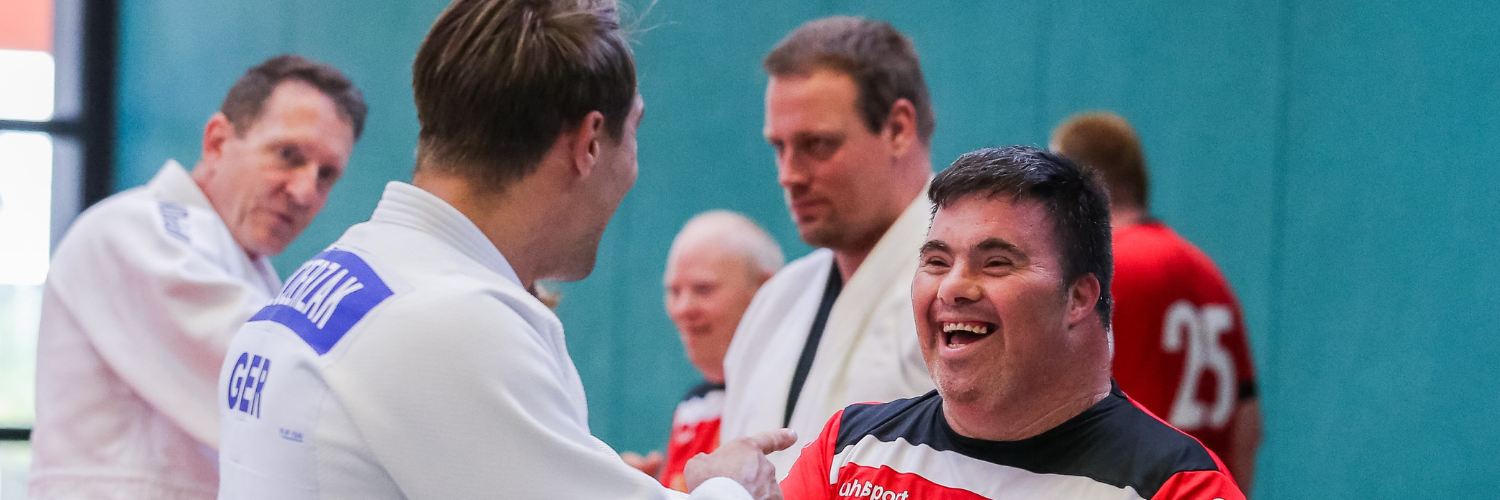 Momentaufnahme einer Trainings-Situation beim Inklusions-Judo.