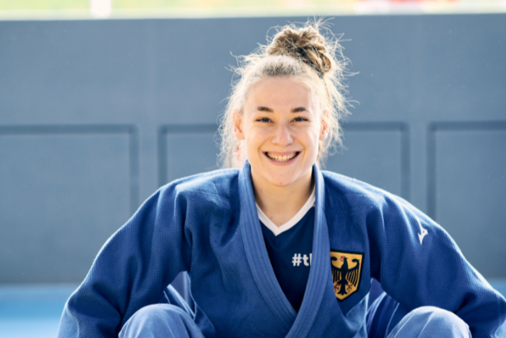 Portraitaufnahme einer Judoka der Deutschen Nationalmannschaft.